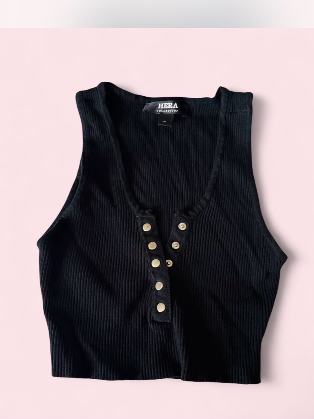 Hera Collection Black Ribbed Snap-Front Tank